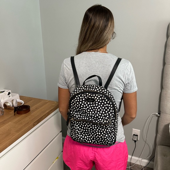 Kate spade polka dot backpack with matching wallet. - Picture 6 of 7